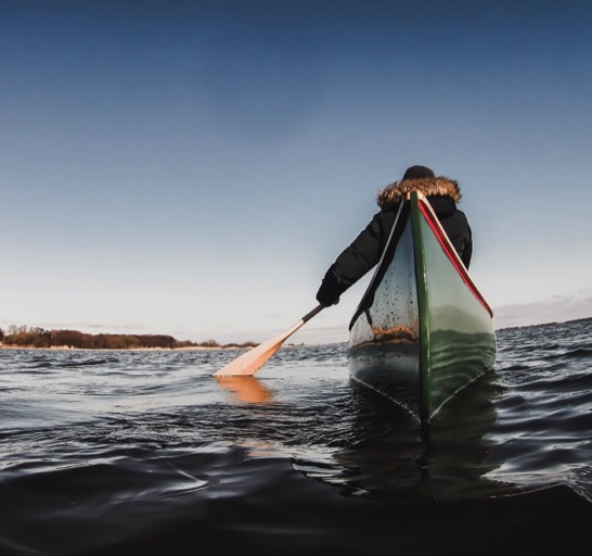 Babrungas canoe paddle in action